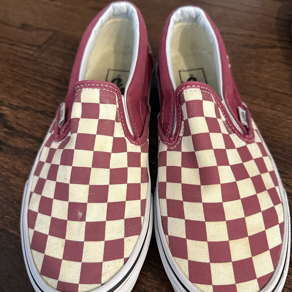 Vans slip on